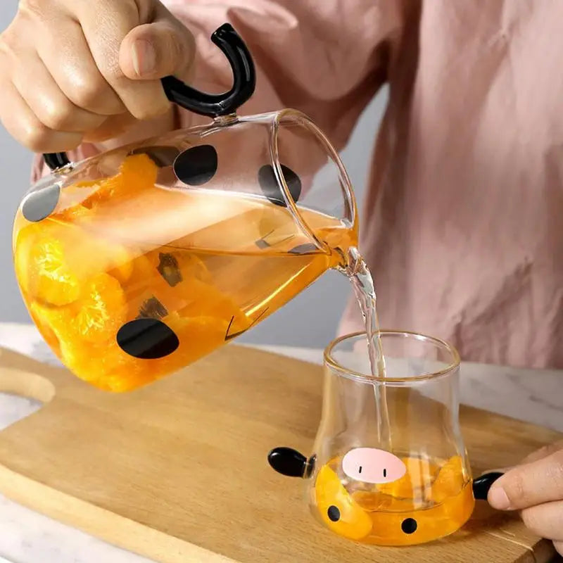Cow Glass Water Pitcher Bedside Milk Carafe with Cup Glass Cute Cow Glass Tea Pitcher Kettle Jug Water Carafe for Midnight Drink